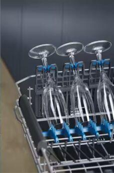 ������������ ������������� ������ Electrolux EEG63410L GlassCare 700, �����, 8 �������� ���. ����, TimeBeam