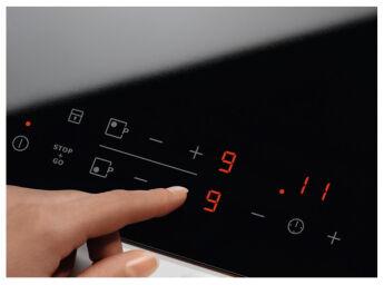 �������� ������ Electrolux EHF6346XOK ������, 4 �������� �������, ���������� � �������� ����, �����-�����