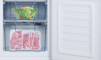 Холодильник TESLER RB-107 REDBERRY